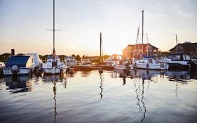 Marina-Hohenwieschendorf